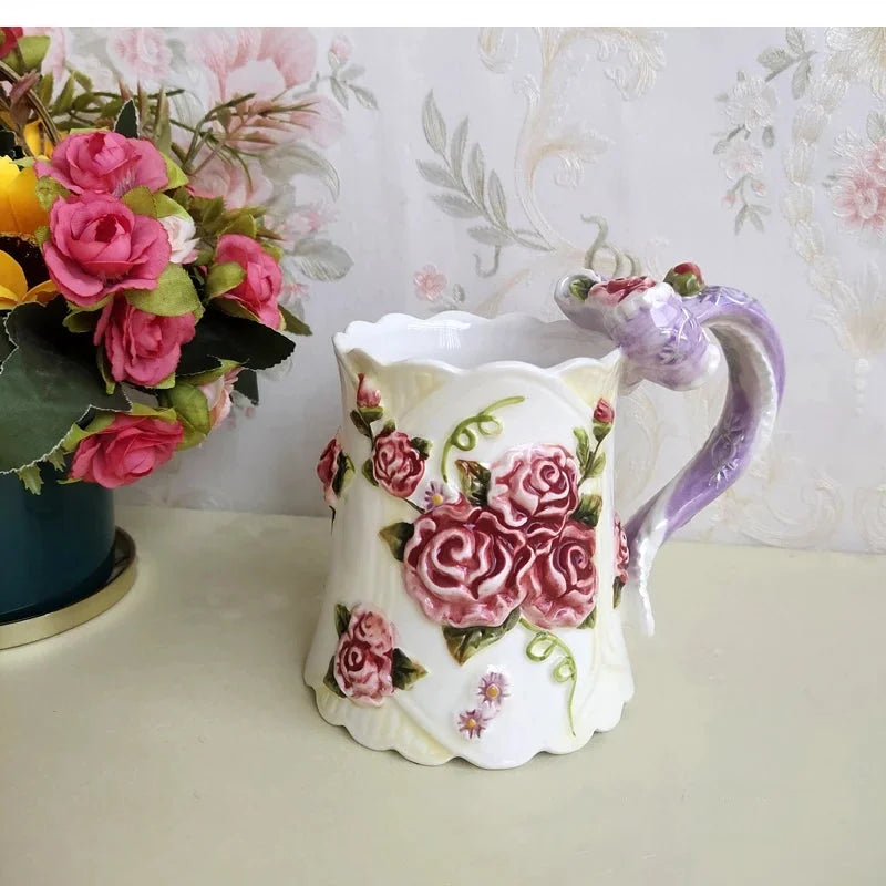 Handbemalte Keramiktasse – Europäischer Stil – 270ml