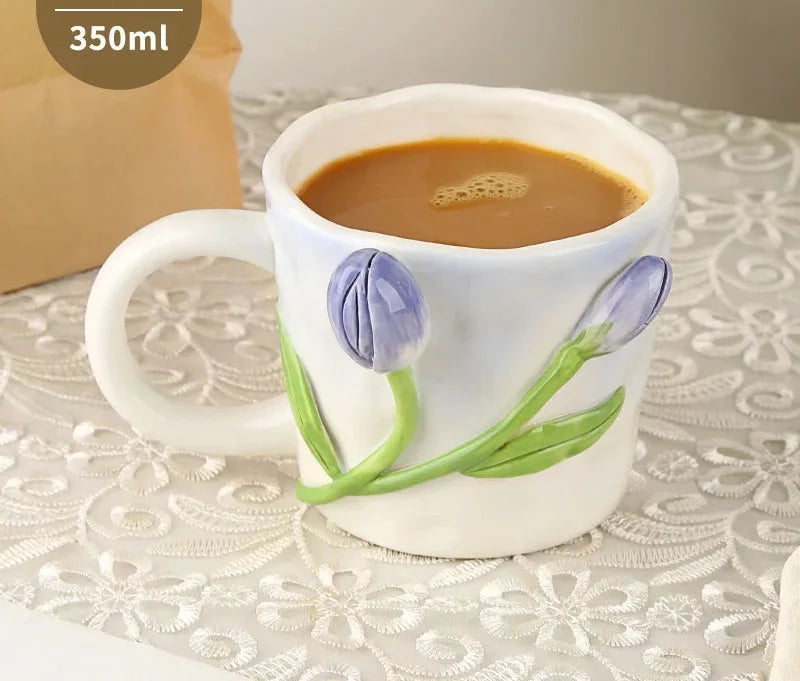 Handgefertigte Porzellantasse – 3D-Blumendesign 350ml
