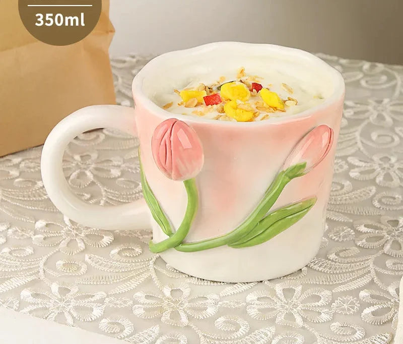 Handgefertigte Porzellantasse – 3D-Blumendesign 350ml