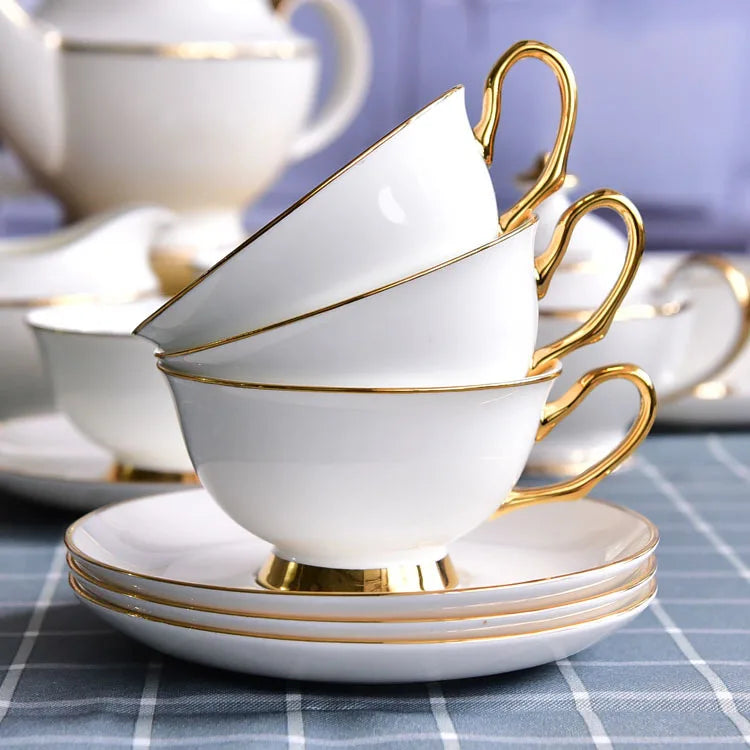 15-teiliges Bone China Kaffeeset – Elegantes Western-Design