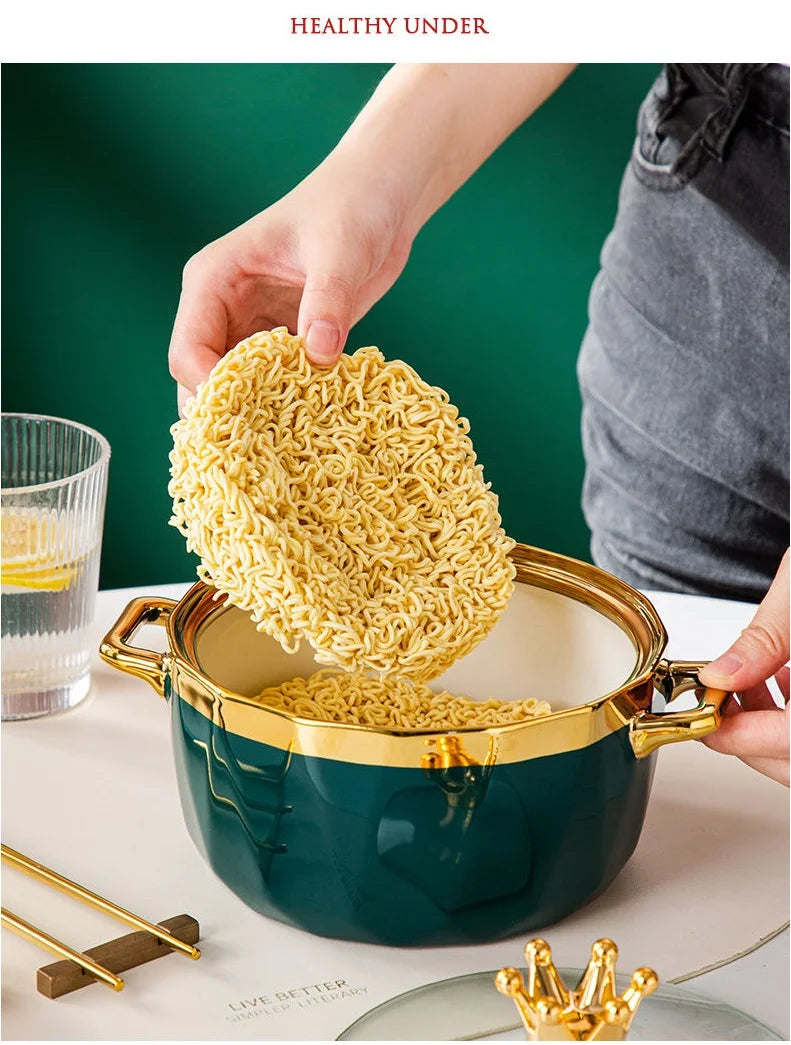 Nordische Keramikschüssel – Porzellan mit Deckel – 16 x 11 cm