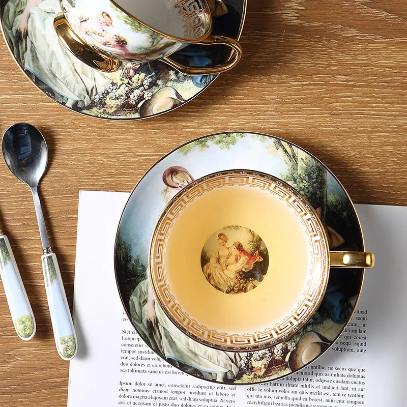 Kaffeetassen-Set - Vintage Feinporzellan - Luxusdesign