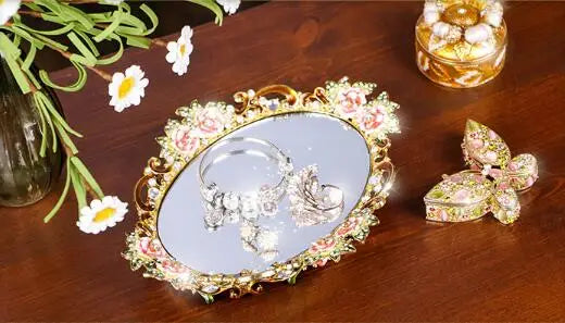 Rundes europäisches Schmucktablett aus Metall im Retro-Design, ideal für Wohnzimmer