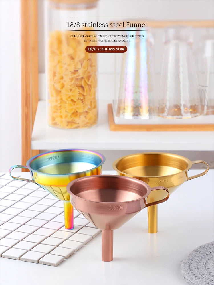 Edelstahltrichter – Gold Design – Abnehmbarer Filter