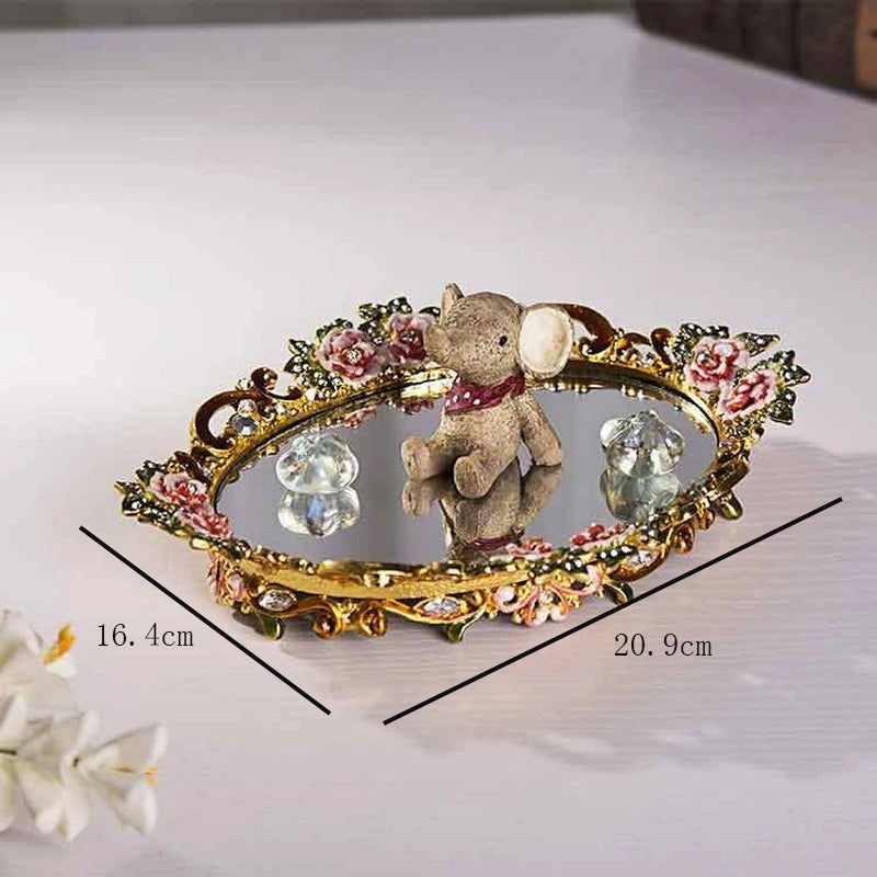 europäisches Schmucktablett aus Metall im Retro-Design für das Wohnzimmer