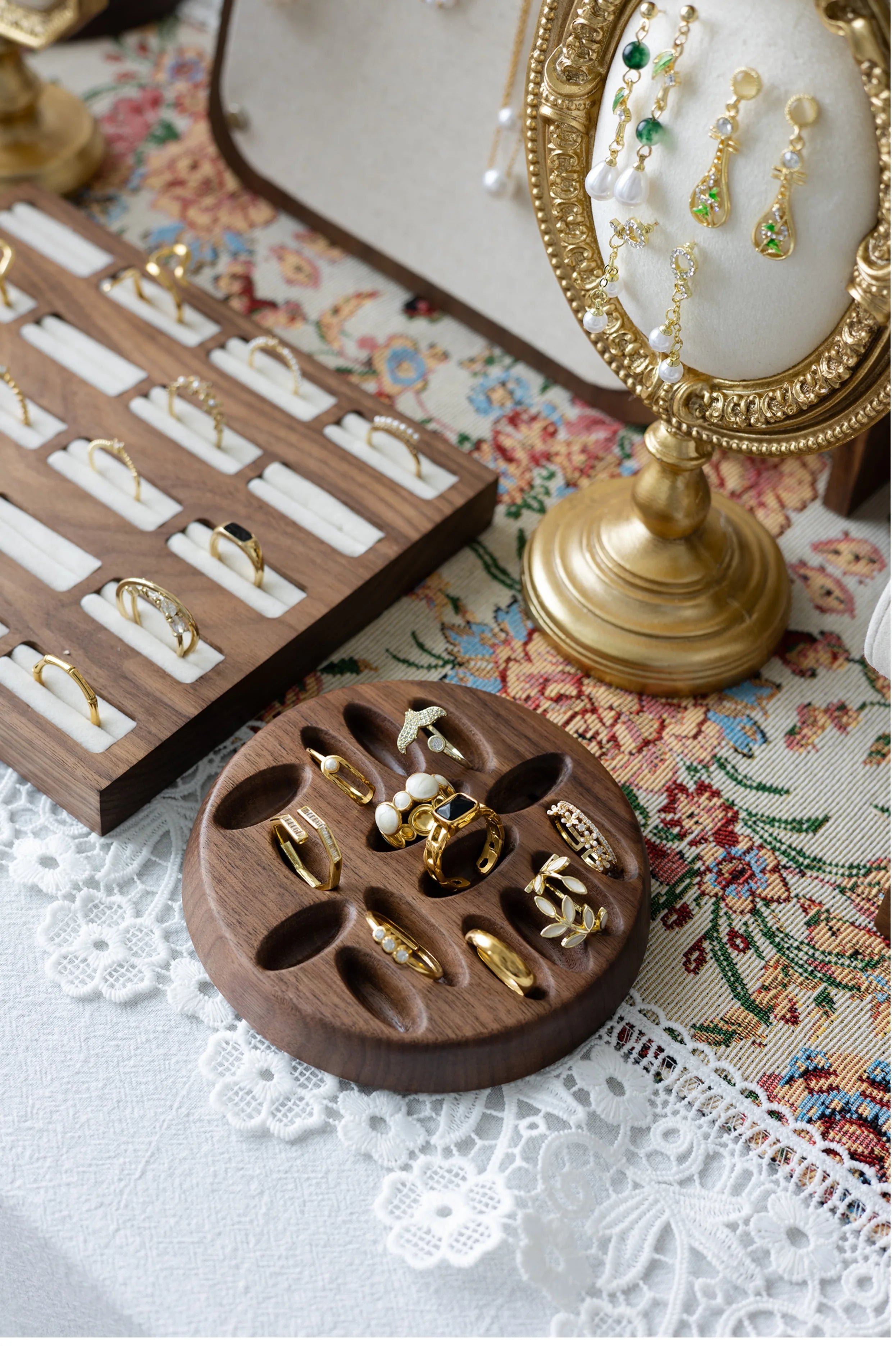 Holz Schmuckständer – Klassisches Portraitmodell