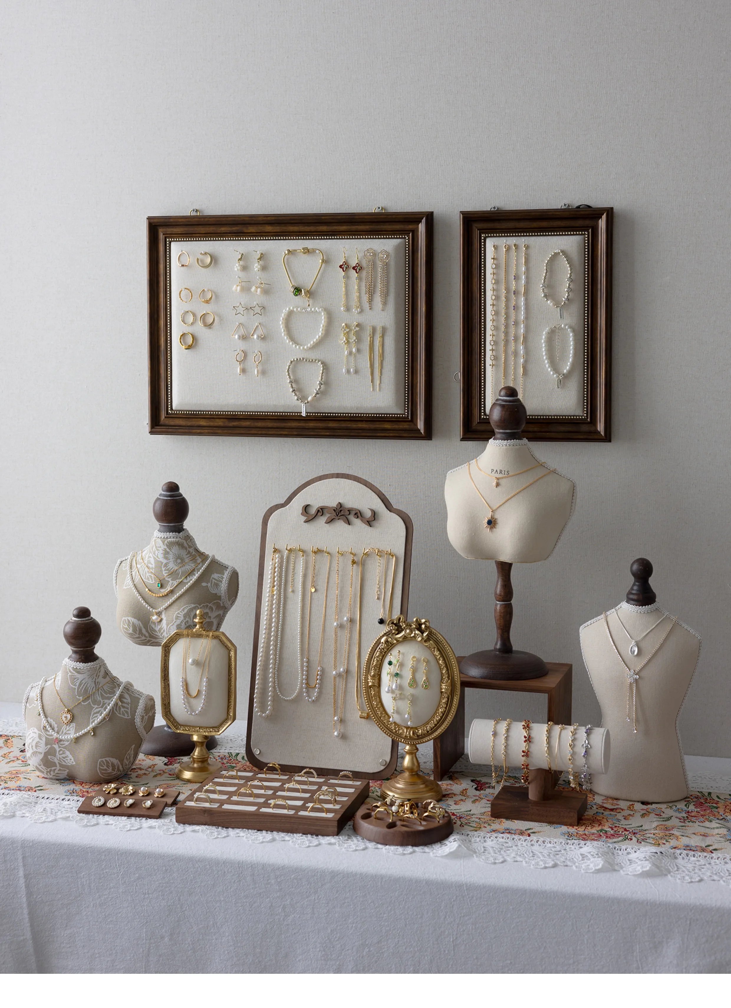 Holz Schmuckständer – Klassisches Portraitmodell