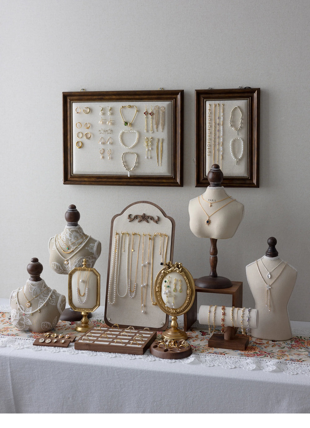 Holz Schmuckständer – Klassisches Portraitmodell