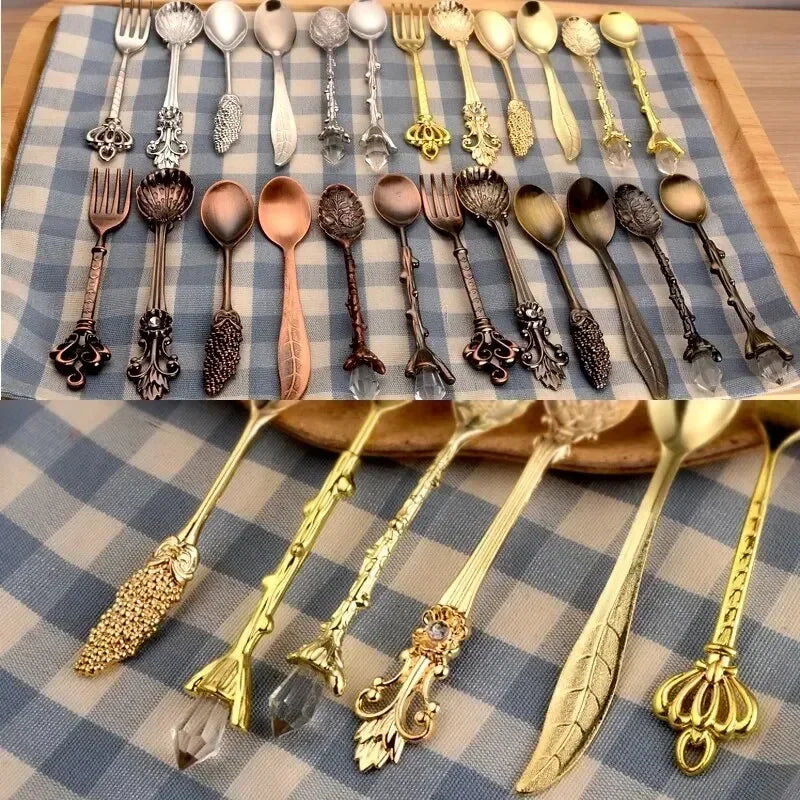 Kaffeelöffel Set – Vintage Zinklegierung, Kristallspitzen