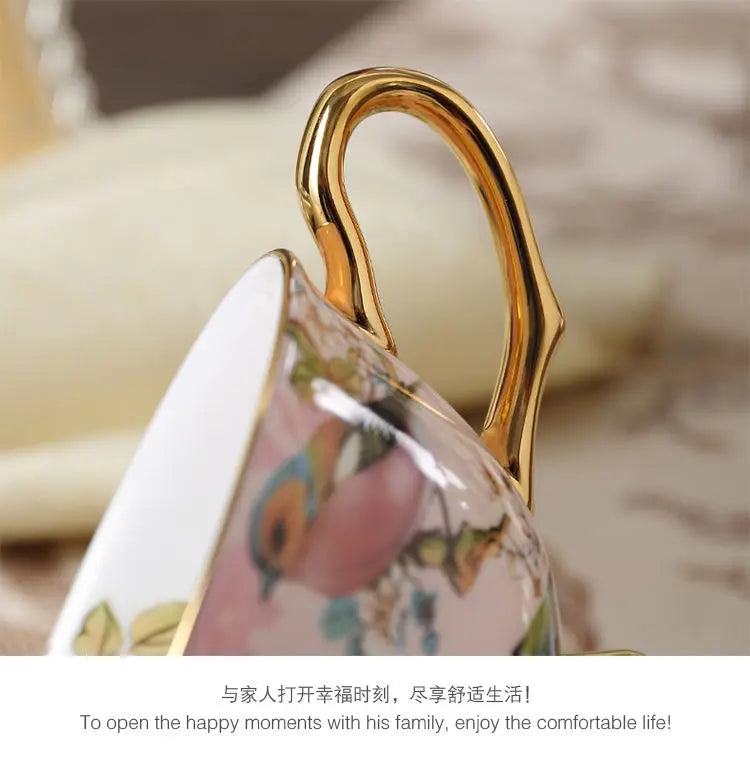 Kaffeeset aus Bone China – Pinker Vogel Stil – Elegantes Tee-Set