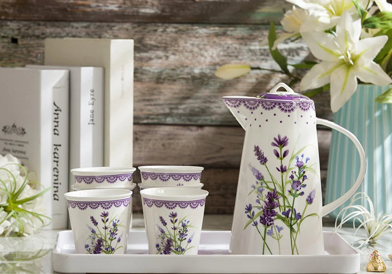 Kaffeeset aus Feinporzellan – Elegantes Design – Hochzeitsgeschenk