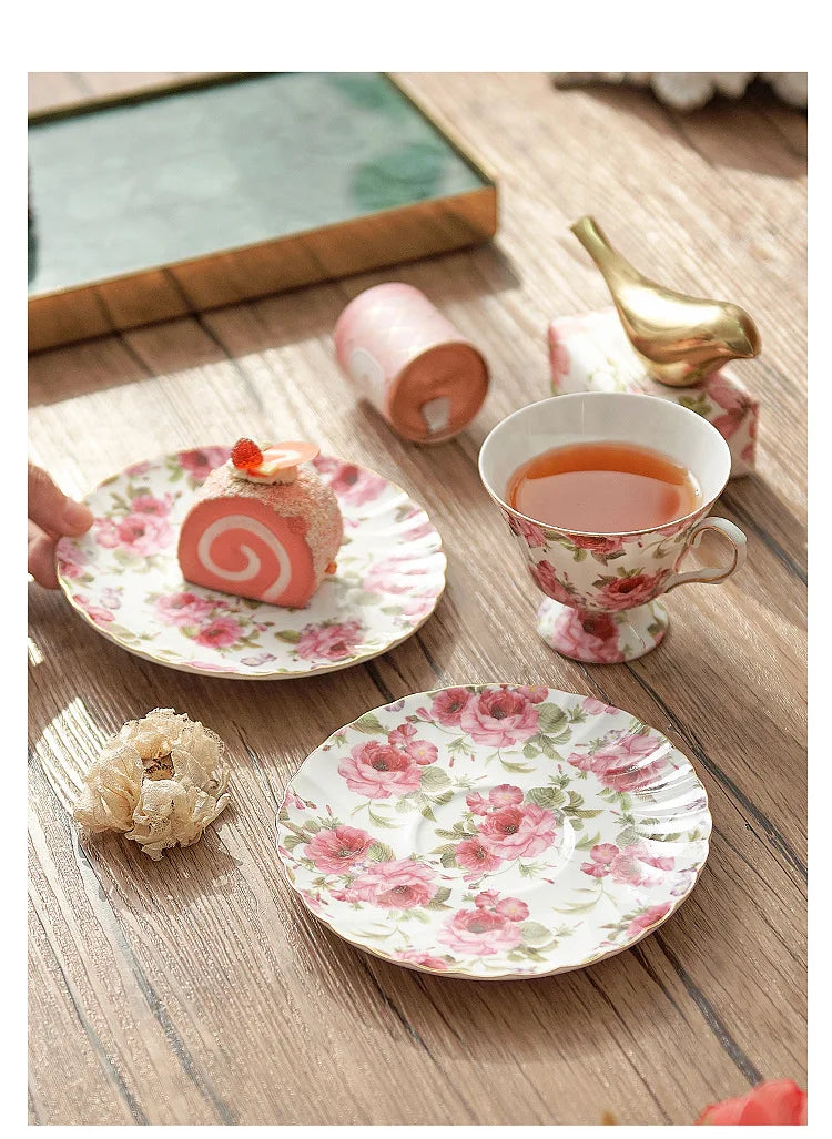 Kaffeetassenset – Handbemaltes Feinporzellan – Elegantes 200ml Design