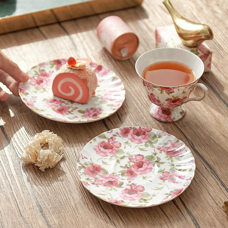 Kaffeetassenset – Handbemaltes Feinporzellan – Elegantes 200ml Design