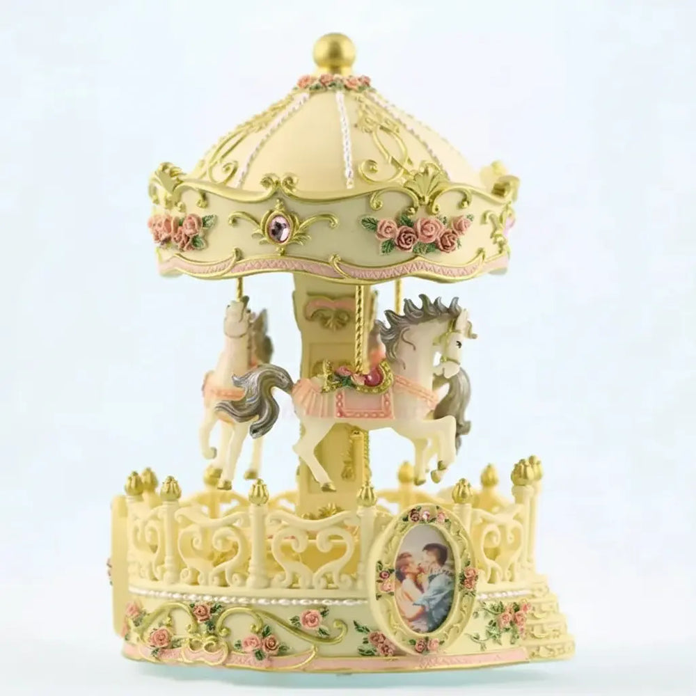 Karussell-Spieluhr – Dekorativ – Perfekt für Weihnachten