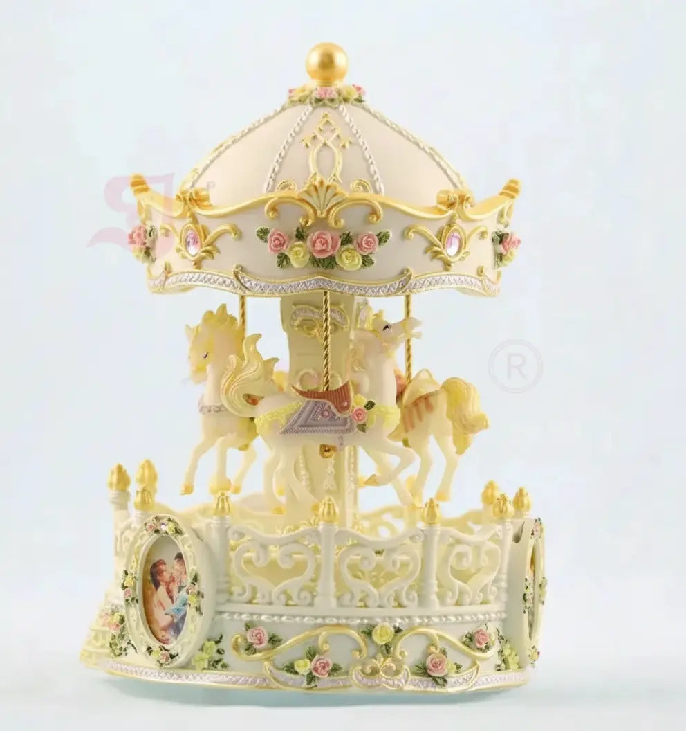 Karussell-Spieluhr – Dekorativ – Perfekt für Weihnachten