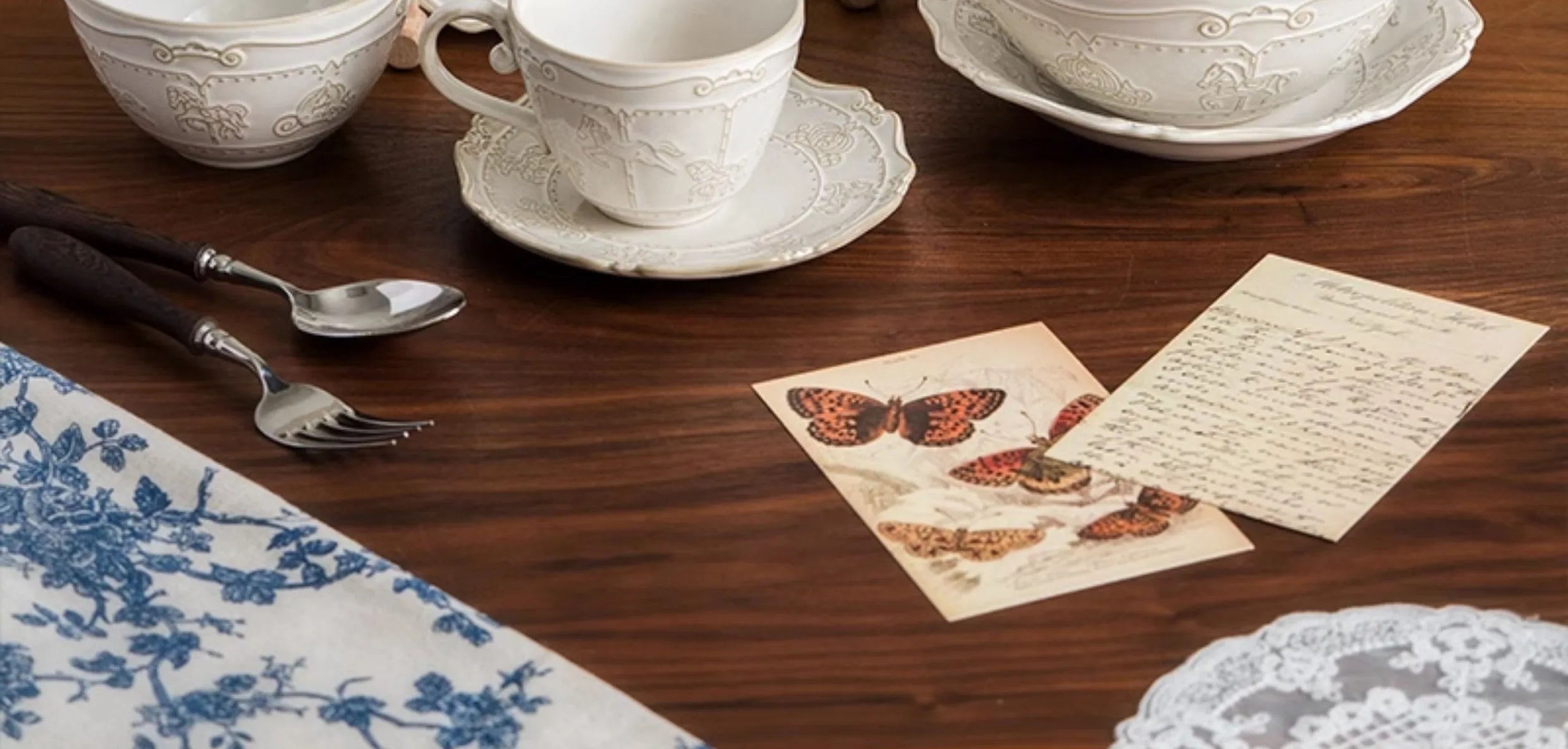 Keramik Geschirrset – Handgefertigt, Off White