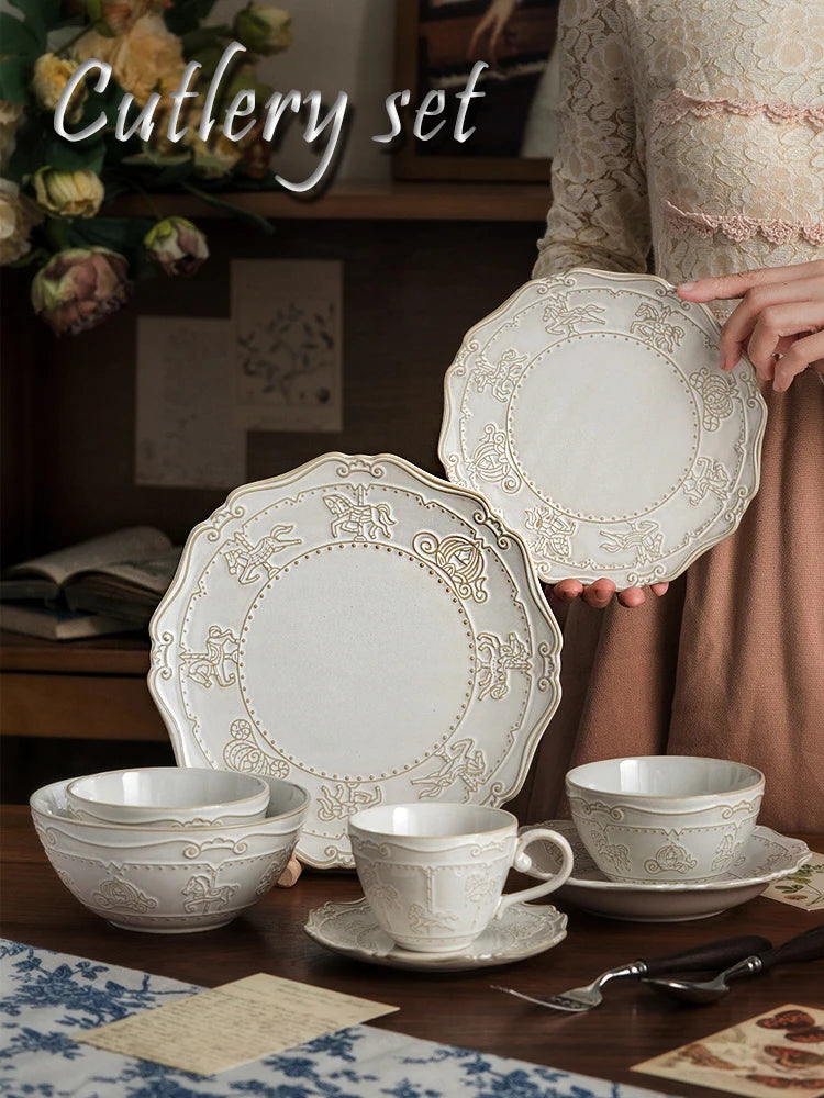 Keramik Geschirrset – Handgefertigt, Off White