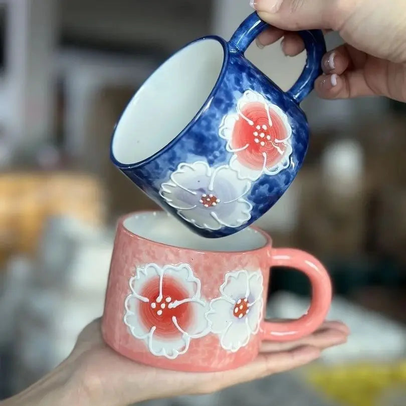 Keramik-Kaffeetasse – Gemaltes Blumendesign – 300ml