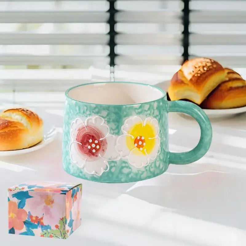 Keramik-Kaffeetasse – Gemaltes Blumendesign – 300ml