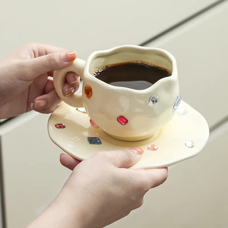 Keramik Kaffeetassen Set - Light Luxury Design - 320ML