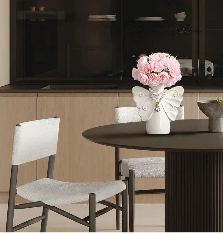 Keramik Schmetterlingsvase – Leichtes Luxusornament fürs Wohnzimmer