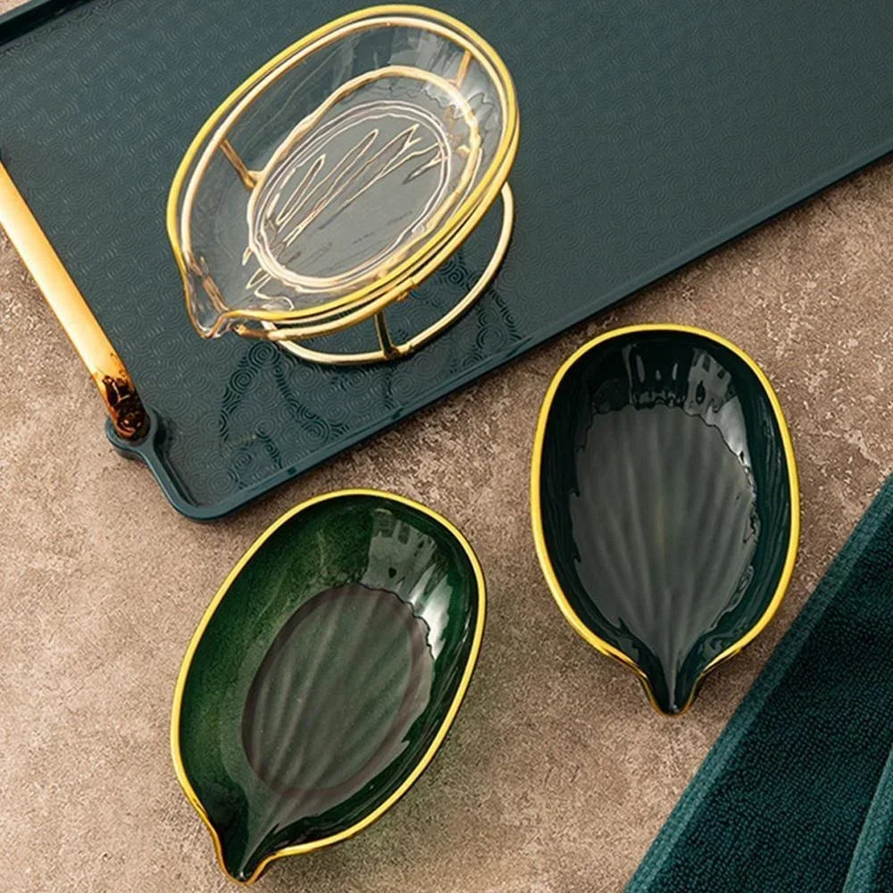 Keramik Seifenschale Blatt – Elegantes Design – Selbstablauf