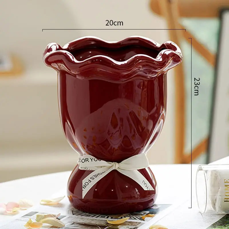 Keramik Vase – Modernes Keramikdesign – Boden eingesetzt