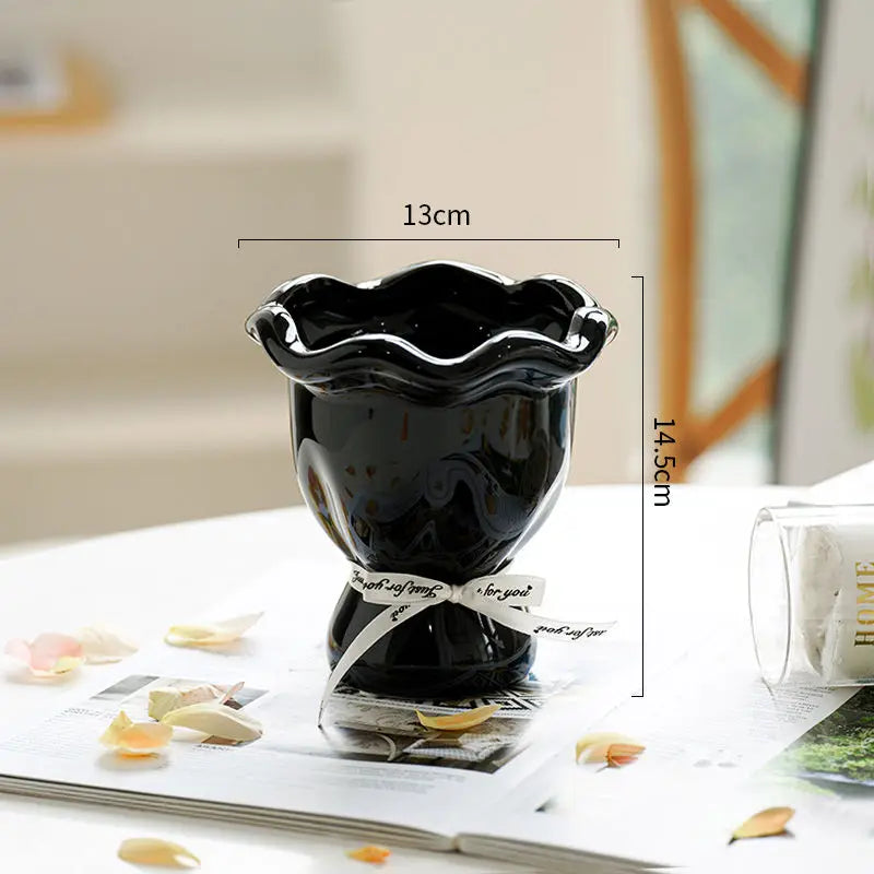 Keramik Vase – Modernes Keramikdesign – Boden eingesetzt