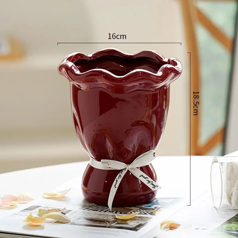 Keramik Vase – Modernes Keramikdesign – Boden eingesetzt