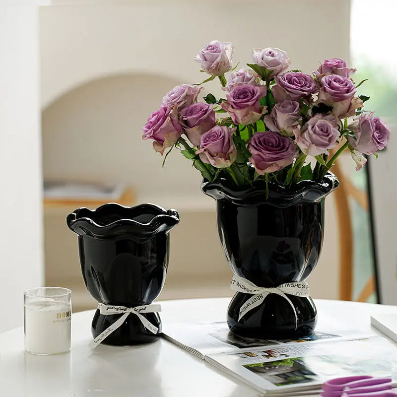 Keramik Vase – Modernes Keramikdesign – Boden eingesetzt