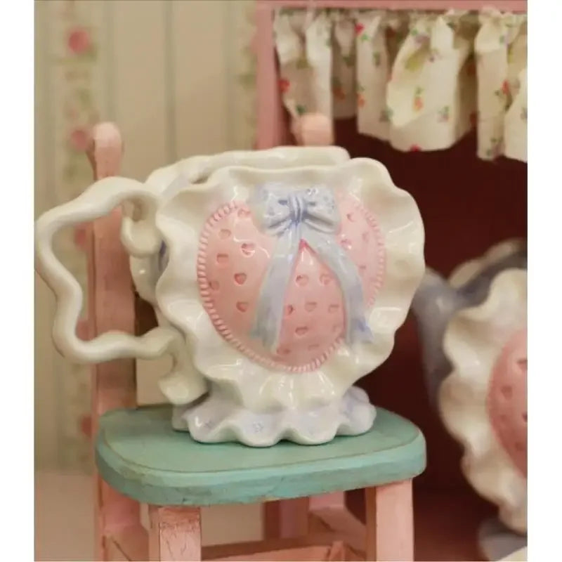 Keramik Vintage Teekanne – Rosa Liebe für die Küche