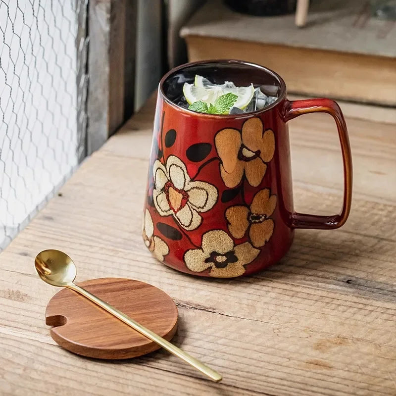 Keramikbecher – Handgezeichnete Blume – 700ml Fassungsvermögen