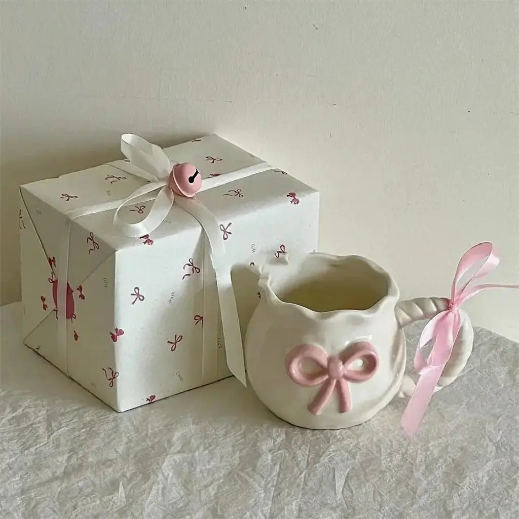 Keramikbecher – Süsses Schleifen-Design – 301-400ml