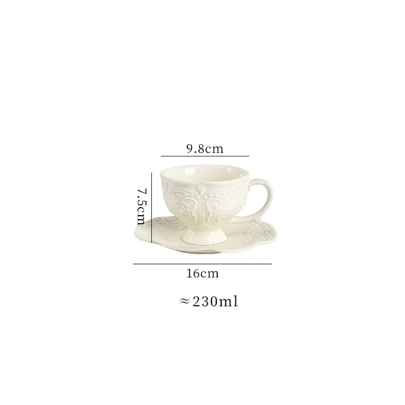 Keramikrelief-Teekanne – Elegantes Porzellan-Set