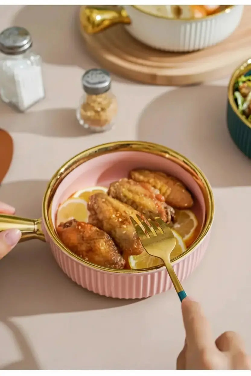 Keramikschale – Modernes Bone China mit Goldrand