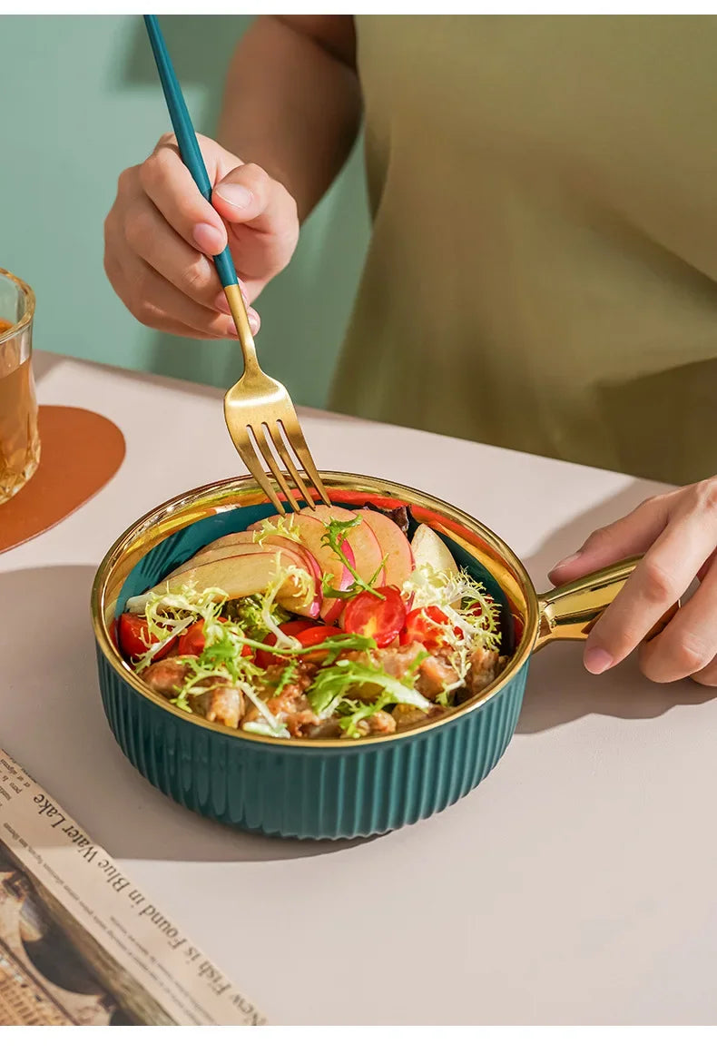 Keramikschale – Modernes Bone China mit Goldrand