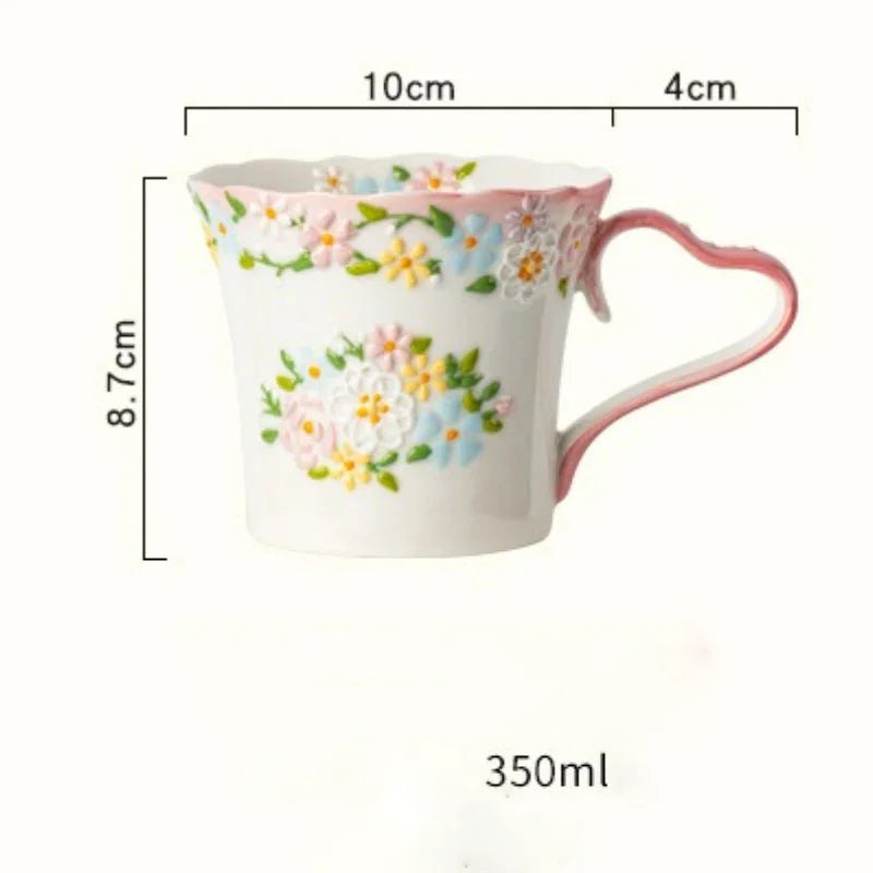 Keramiktasse – Exquisites Kamelien-Design 350ml