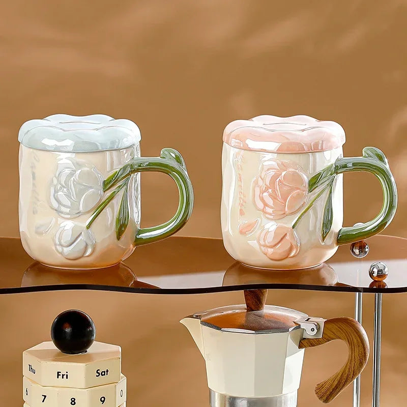 Keramiktasse – Retromuster Porzellan mit Deckel