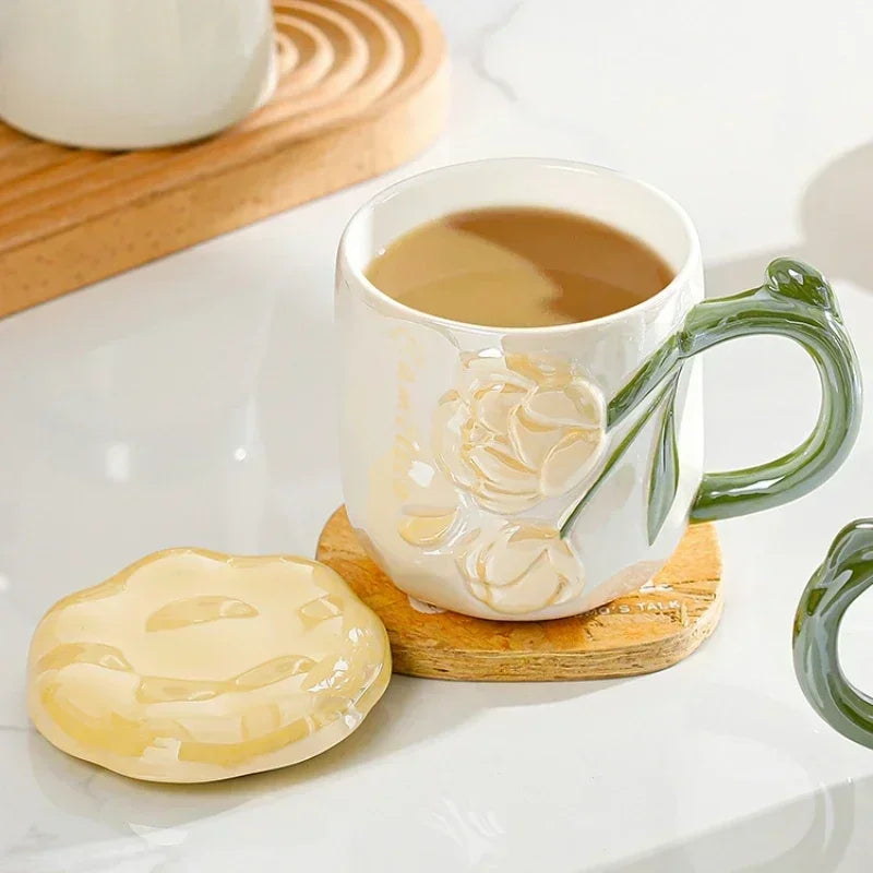 Keramiktasse – Retromuster Porzellan mit Deckel