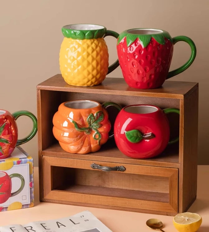 Keramiktassen – Kreatives Fruchtdesign – Kinder & Büro