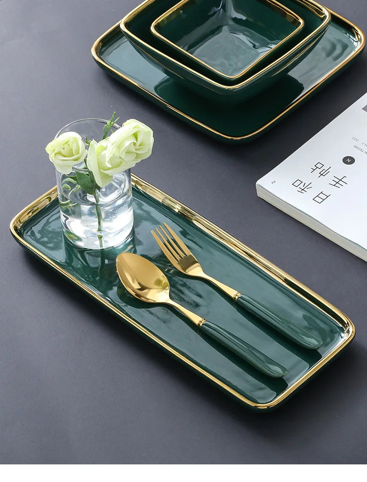 Keramikteller – Dunkelgrün Goldener Rand