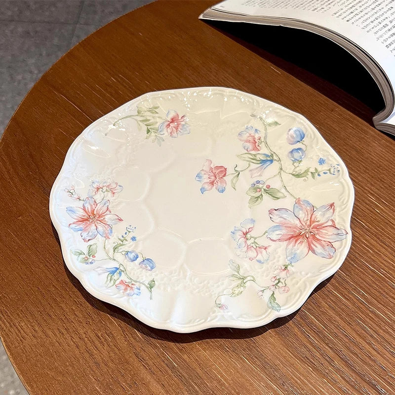 Keramikteller – Französisches Blumendesign – 20.5 cm