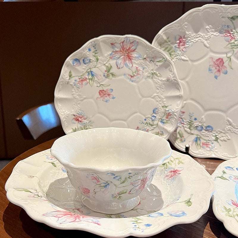 Keramikteller – Französisches Blumendesign – 20.5 cm