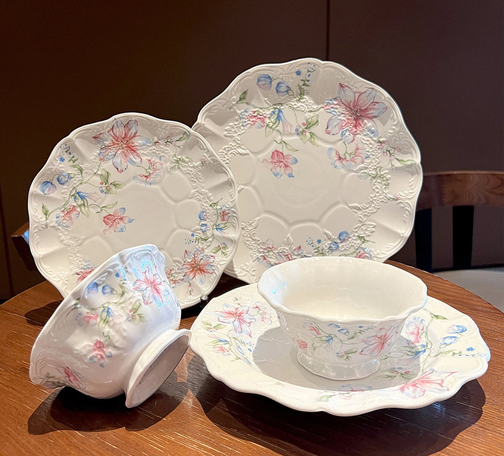 Keramikteller – Französisches Blumendesign – 20.5 cm