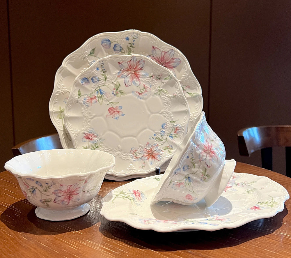 Keramikteller – Französisches Blumendesign – 20.5 cm