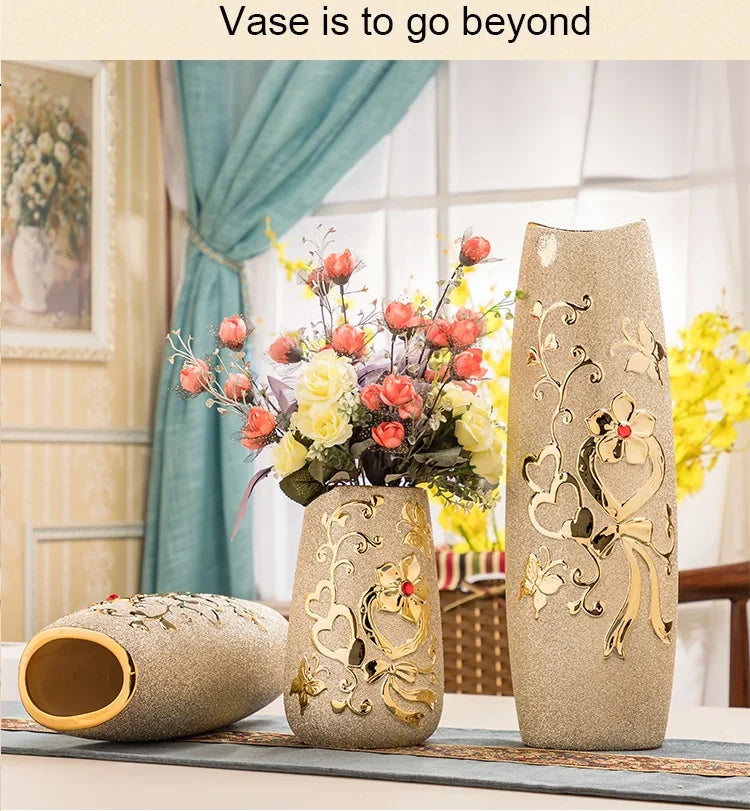 Goldene Keramikvase im europäischen Design für elegante Dekoration