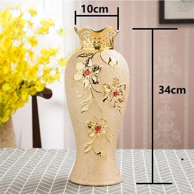 goldene keramikvase im europäischem stil, dekoration für den tisch