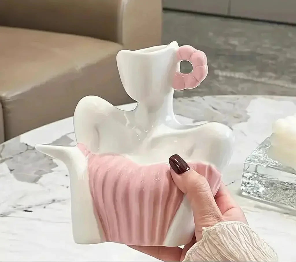 Keramikvase - Moderne Kunstgöttin - Wohnzimmer