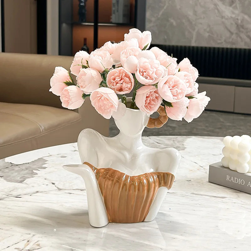 Keramikvase - Moderne Kunstgöttin - Wohnzimmer