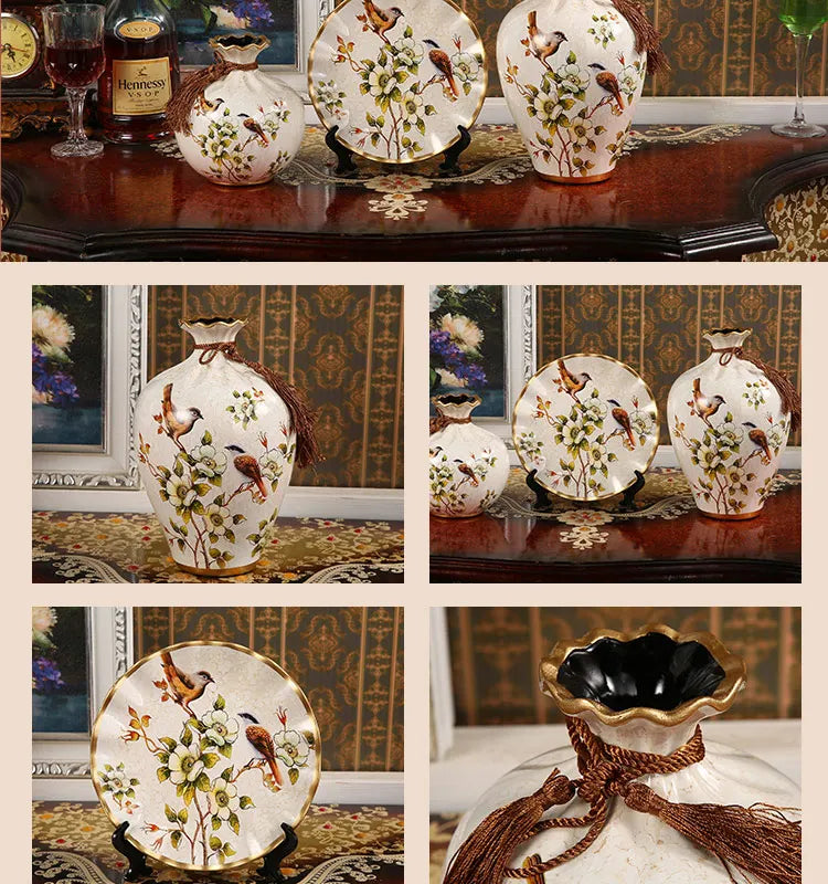 Traditionelle Keramikvasen Weiss, Set aus 3 Teilen für Wohnzimmerdekoration